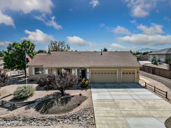 1093 Heather Lane,  Chino Valley,  AZ 86323