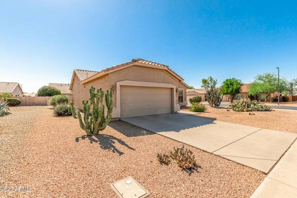 Chandler, AZ 85249,1241 E RUNAWAY BAY Drive