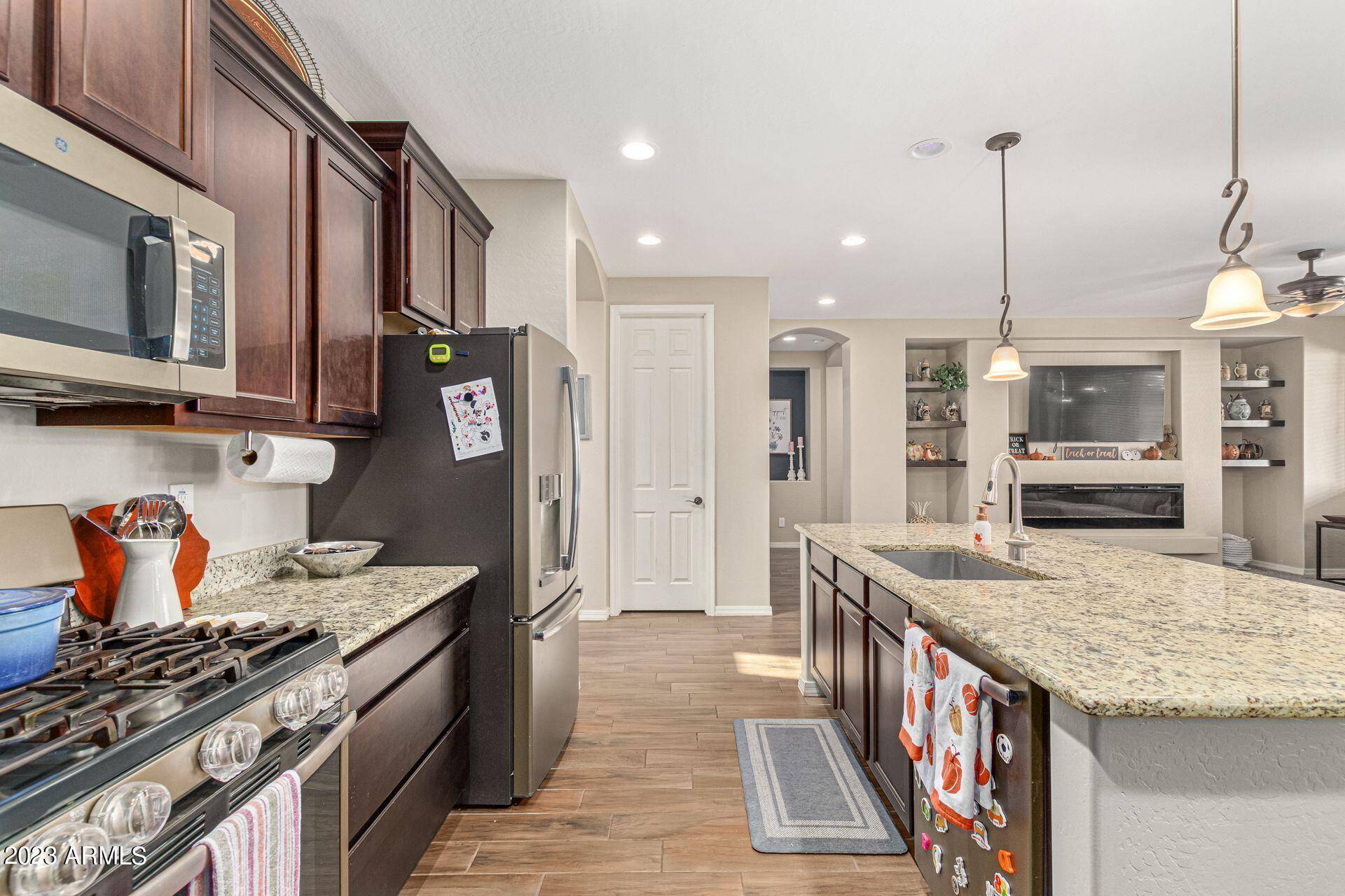 Queen Creek, AZ 85142,20300 E RAVEN Drive