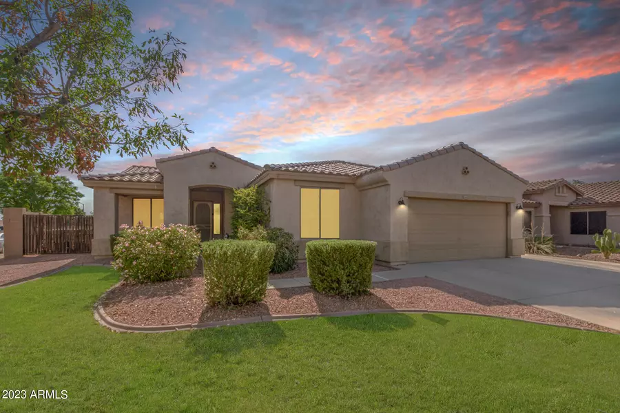 15003 W GELDING Drive, Surprise, AZ 85379