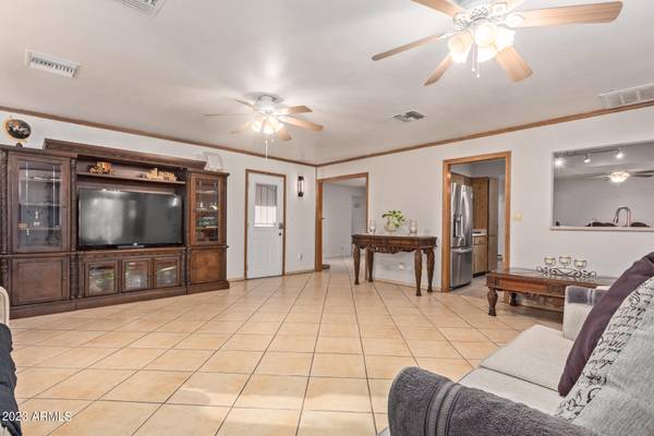 Peoria, AZ 85345,7411 W VOGEL Avenue