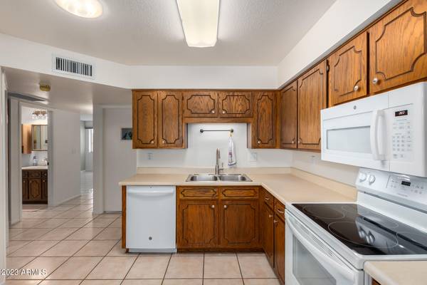 Mesa, AZ 85206,4501 E CAROL Avenue #77