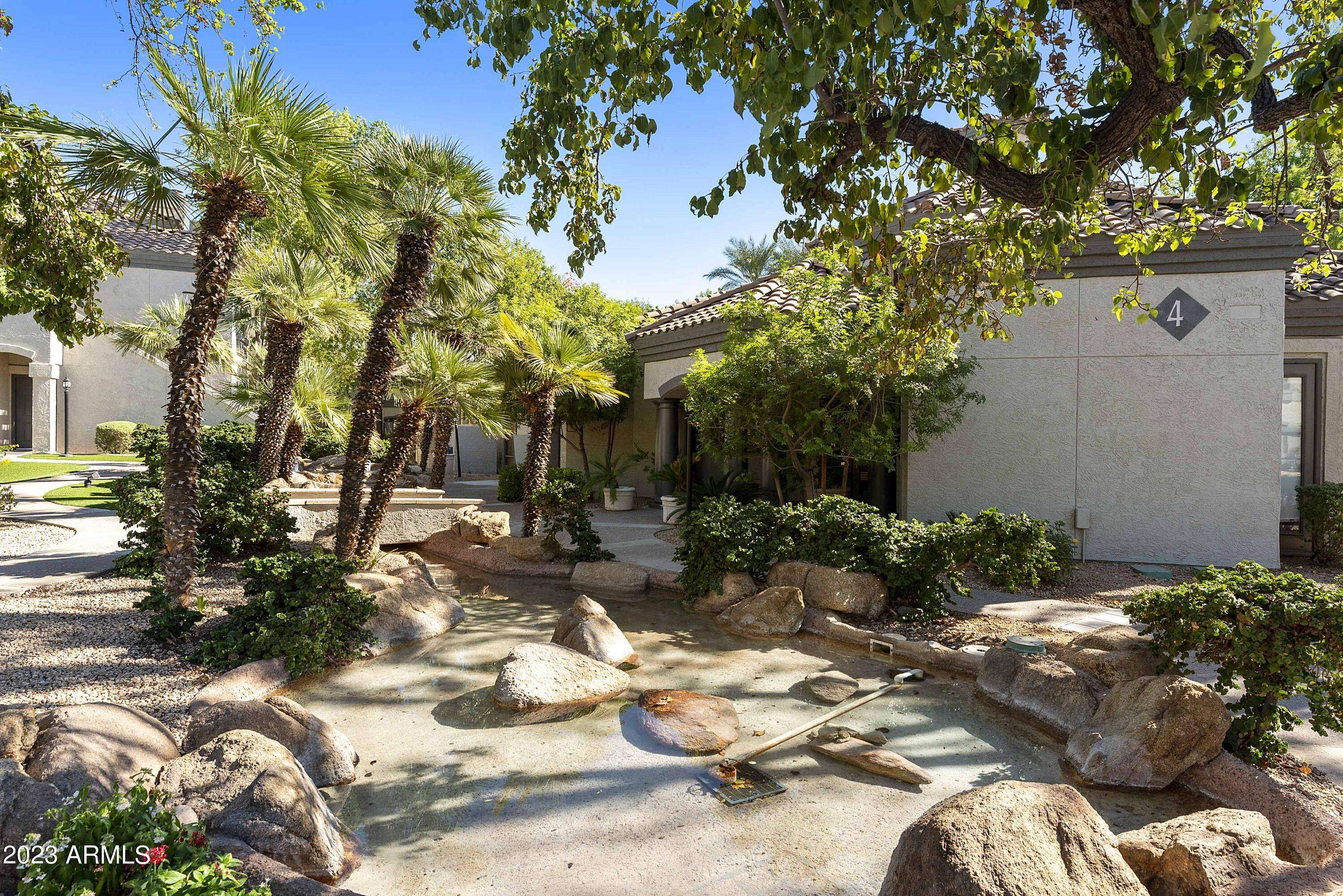 Scottsdale, AZ 85260,15095 N THOMPSON PEAK Parkway #1002