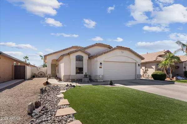 637 E KYLE Drive, Gilbert, AZ 85296