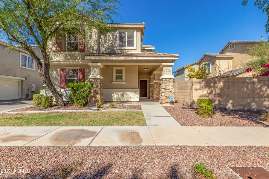 2232 E PECAN Road, Phoenix, AZ 85040