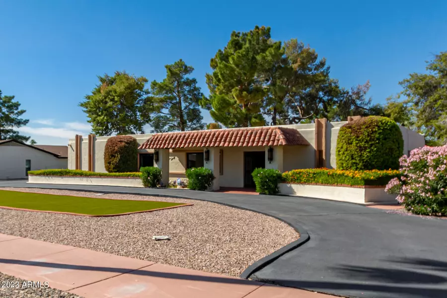 1160 N VILLA NUEVA Drive, Litchfield Park, AZ 85340