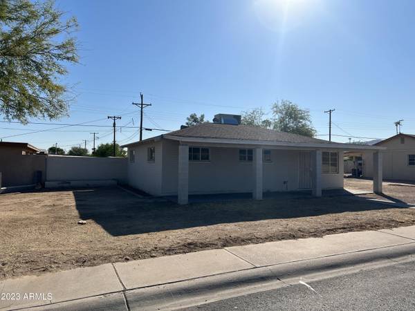 Phoenix, AZ 85042,6807 S 8TH Street