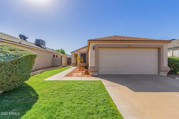 4033 W VILLA LINDA Drive, Glendale, AZ 85310