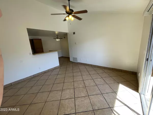 Mesa, AZ 85210,623 W GUADALUPE Road #266