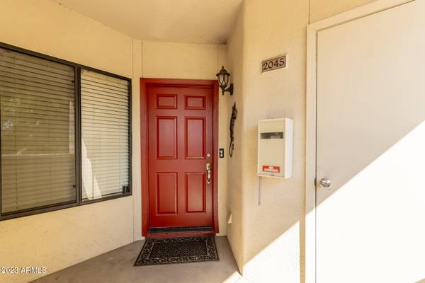 Phoenix, AZ 85020,750 E NORTHERN Avenue #2045