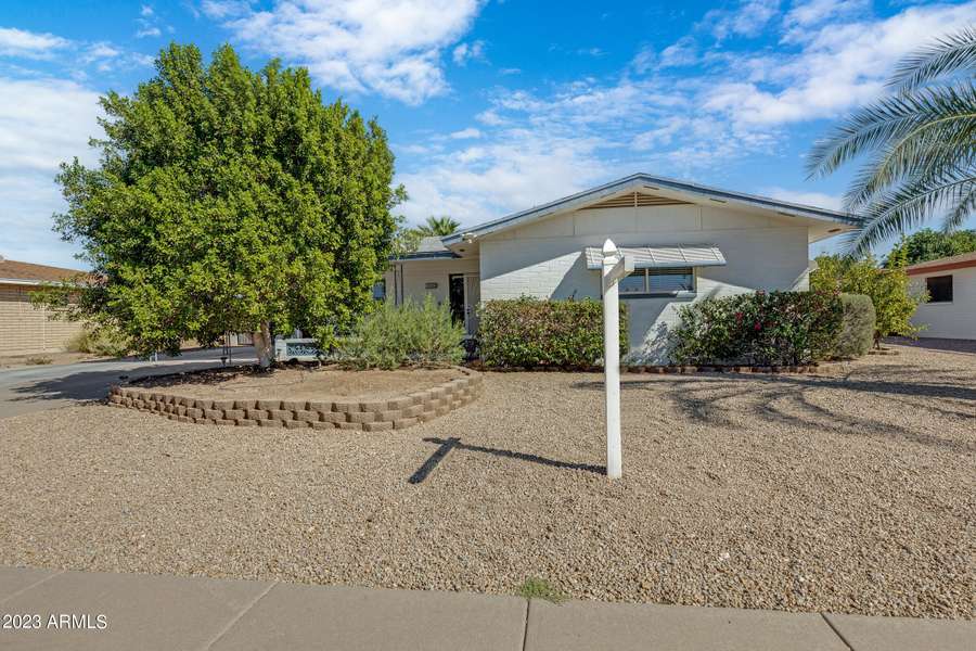 747 N 63RD Place, Mesa, AZ 85205