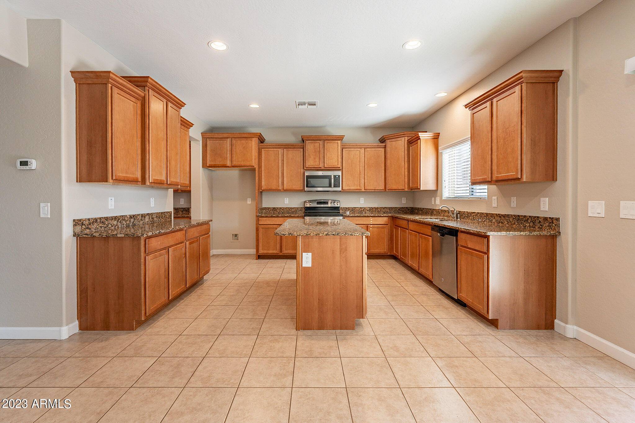 Buckeye, AZ 85326,4167 S 248TH Drive
