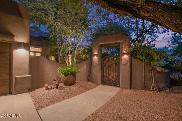 Scottsdale, AZ 85255,24362 N 114TH Street