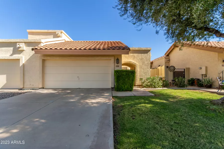 2671 N Tamarisk Street, Chandler, AZ 85224