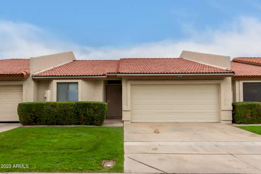 6840 W MISSION Lane, Peoria, AZ 85345