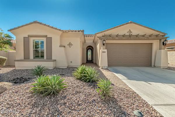 18185 W DESERT SAGE Drive, Goodyear, AZ 85338