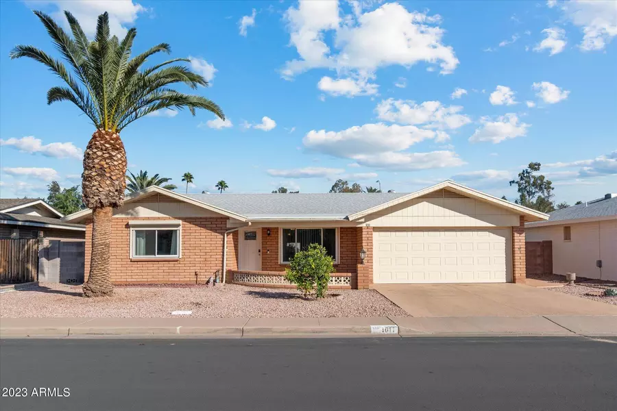 1011 S ROANOKE Street, Mesa, AZ 85206