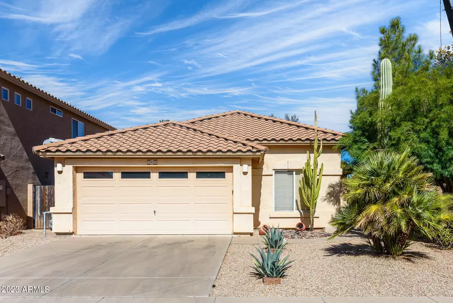 2822 W PEGGY Drive, San Tan Valley, AZ 85144