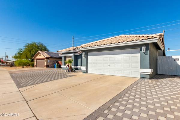 Phoenix, AZ 85023,1412 W VILLA THERESA Drive