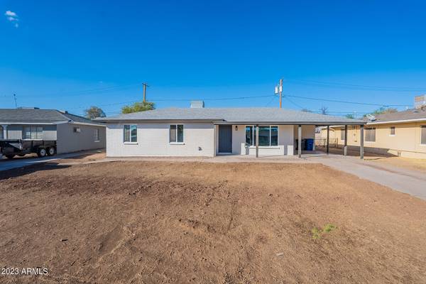 226 E MARILYN Avenue,  Mesa,  AZ 85210