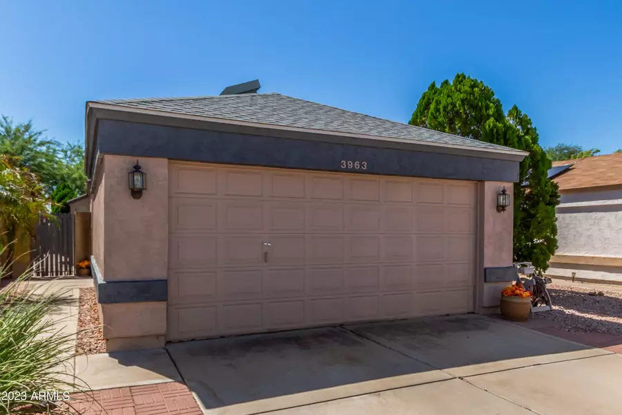 3963 W ELECTRA Lane, Glendale, AZ 85310