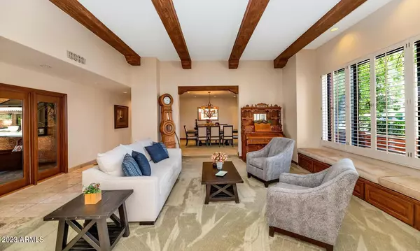 Scottsdale, AZ 85260,8628 E SHARON Drive