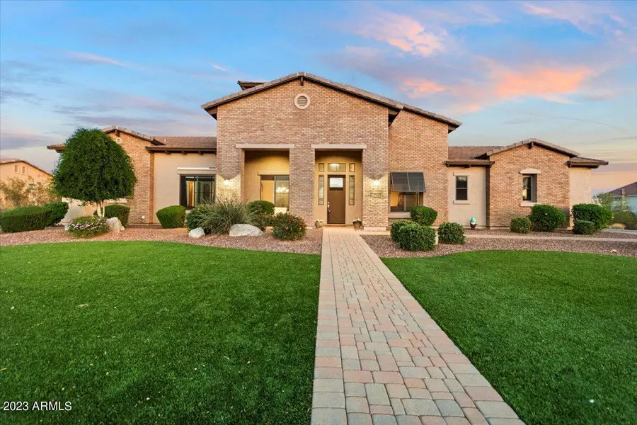 2225 N 83RD Circle, Mesa, AZ 85207