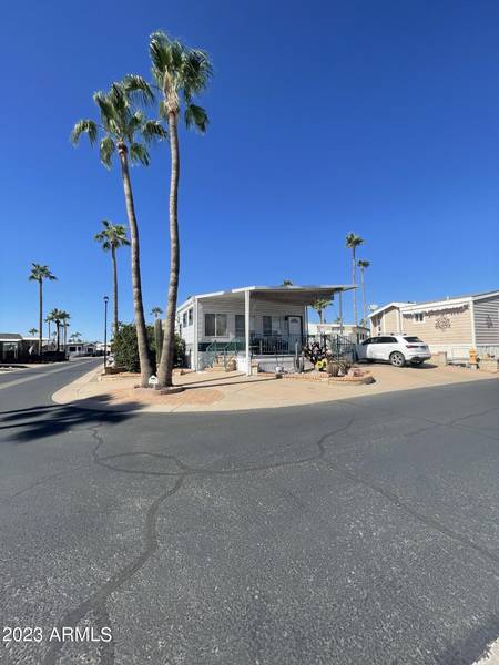 1587 S Zuni Avenue #587, Apache Junction, AZ 85119