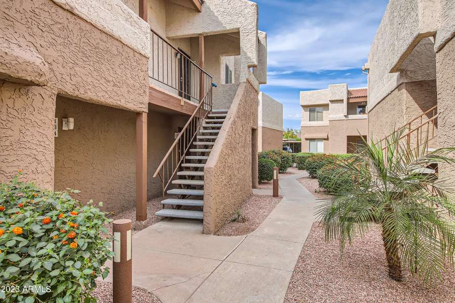 4554 E PARADISE VILLAGE Parkway N #233, Phoenix, AZ 85032