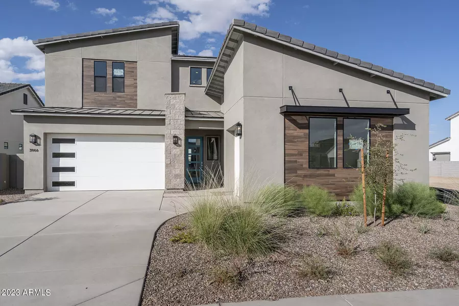 3966 W ANTELOPE Way, San Tan Valley, AZ 85144