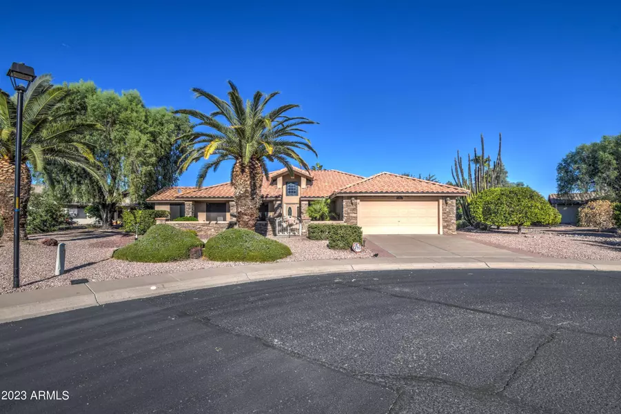 2747 LEISURE WORLD --, Mesa, AZ 85206