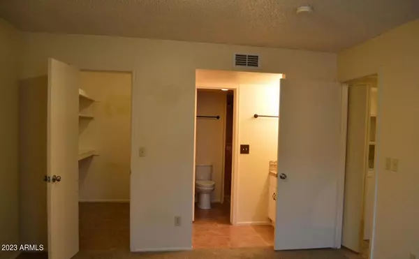 Mesa, AZ 85210,533 W Guadalupe Road #1026