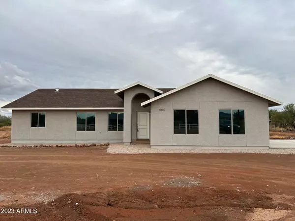 400 E Birch Street, Huachuca City, AZ 85616