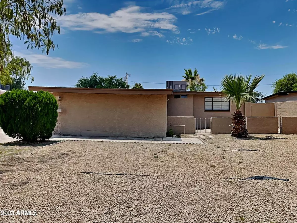 Chandler, AZ 85225,670 N DELAWARE Street