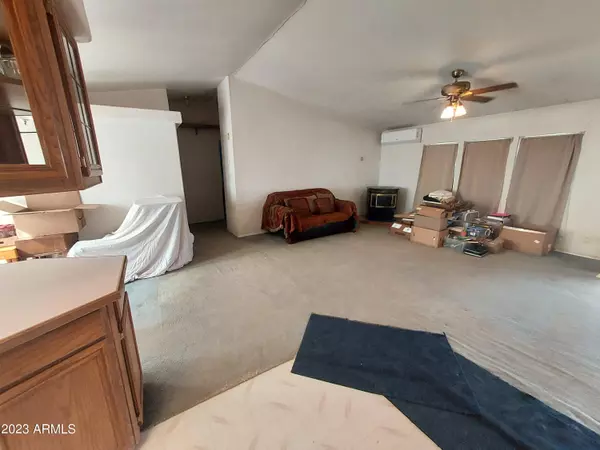 Winslow, AZ 86047,253 FIVE MOUNTAIN Road