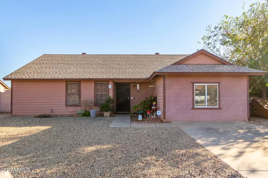 7137 W MCLELLAN Road, Glendale, AZ 85303