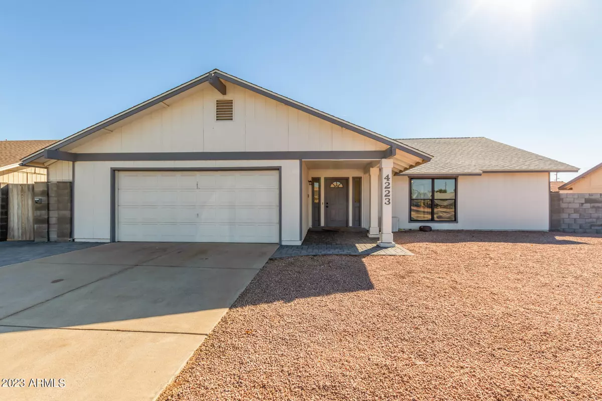 Phoenix, AZ 85053,4223 W GELDING Drive