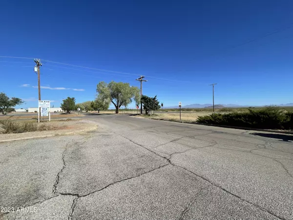 Pearce, AZ 85625,149 N FRONTAGE Road