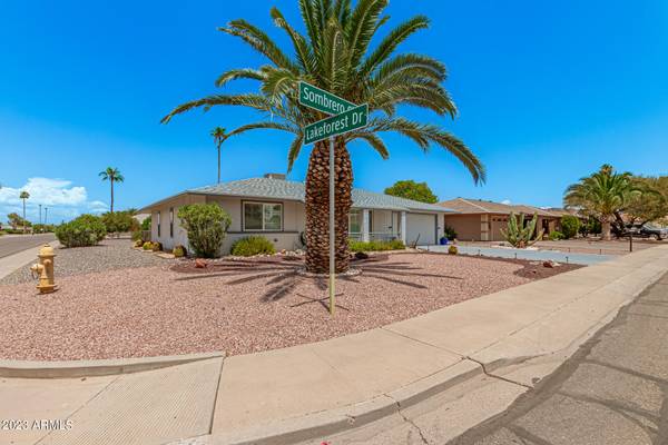 10146 W SOMBRERO Circle, Sun City, AZ 85373