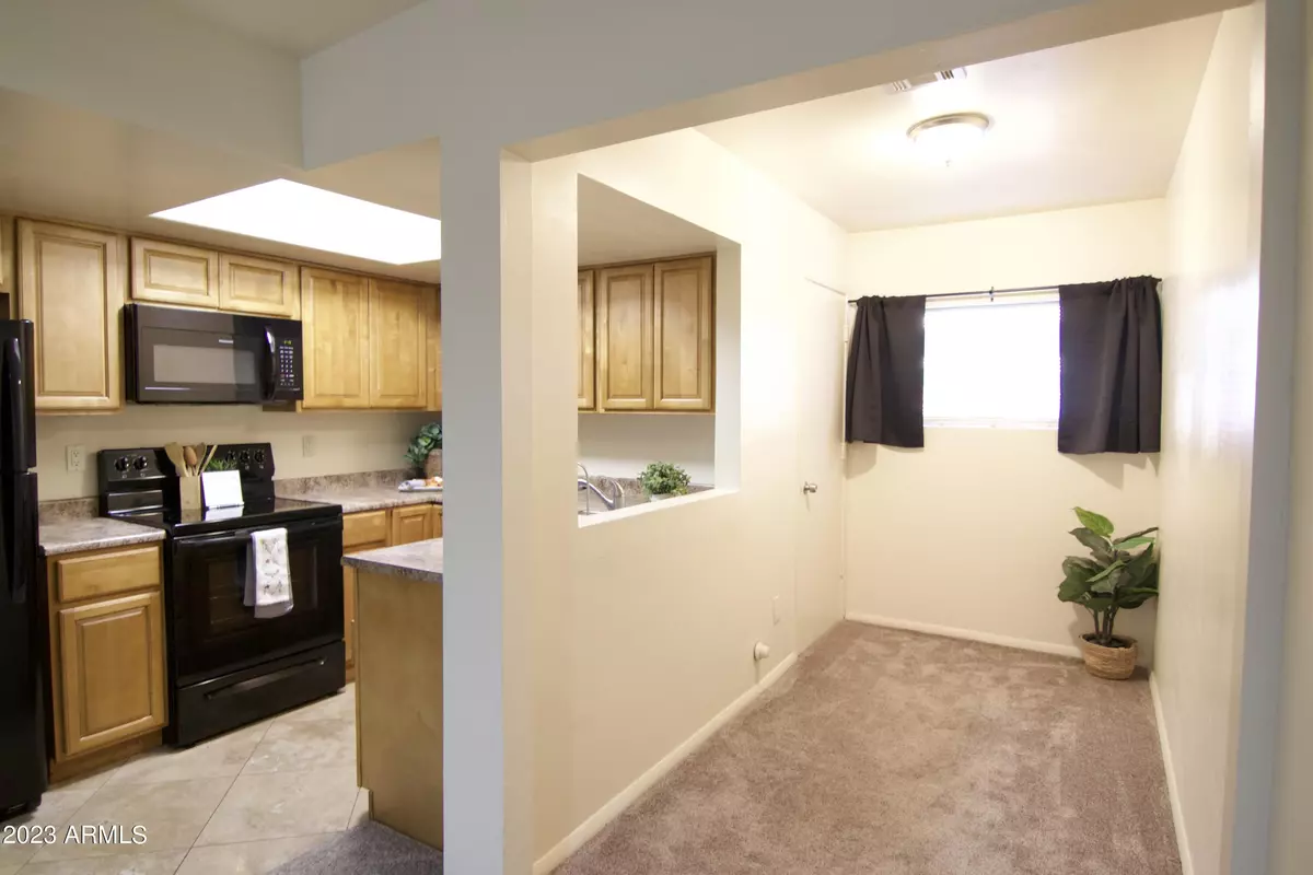 Mesa, AZ 85210,461 W HOLMES Avenue #179