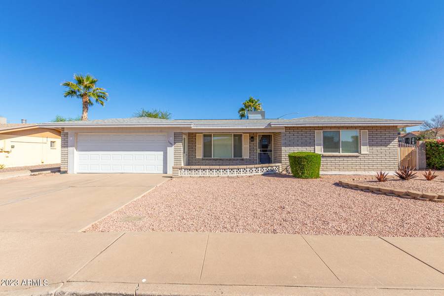 1155 S ST PAUL --, Mesa, AZ 85206