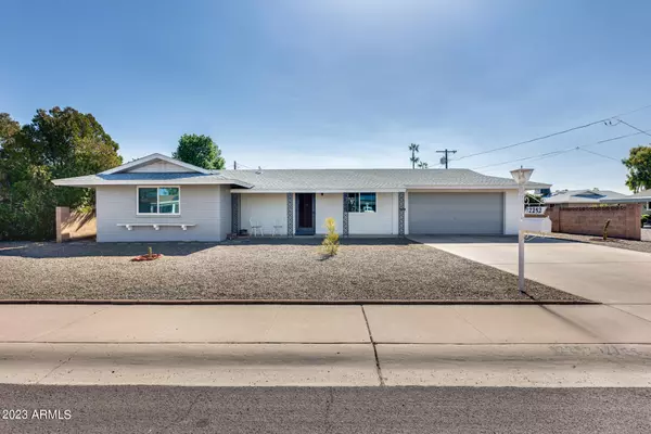 12252 N HACIENDA Drive, Sun City, AZ 85351