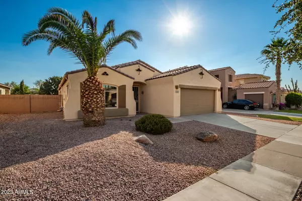 Chandler, AZ 85249,865 E LA COSTA Place