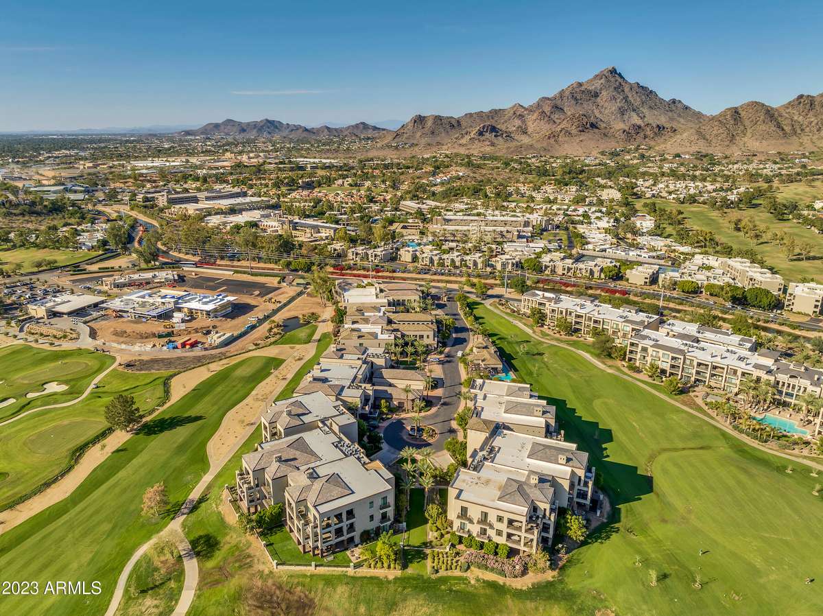 Phoenix, AZ 85016,2 E Biltmore Estates -- #109