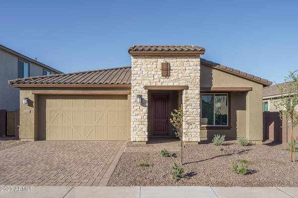 12114 W LUXTON Lane, Avondale, AZ 85323