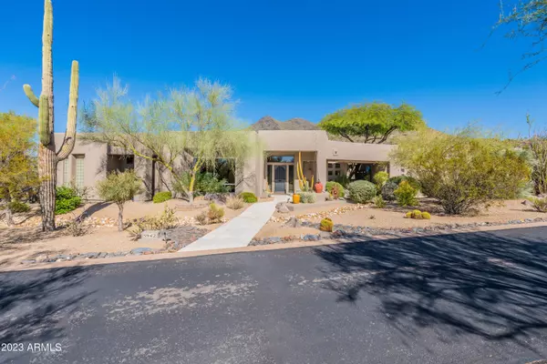 Cave Creek, AZ 85331,5942 E Whitethorn Place