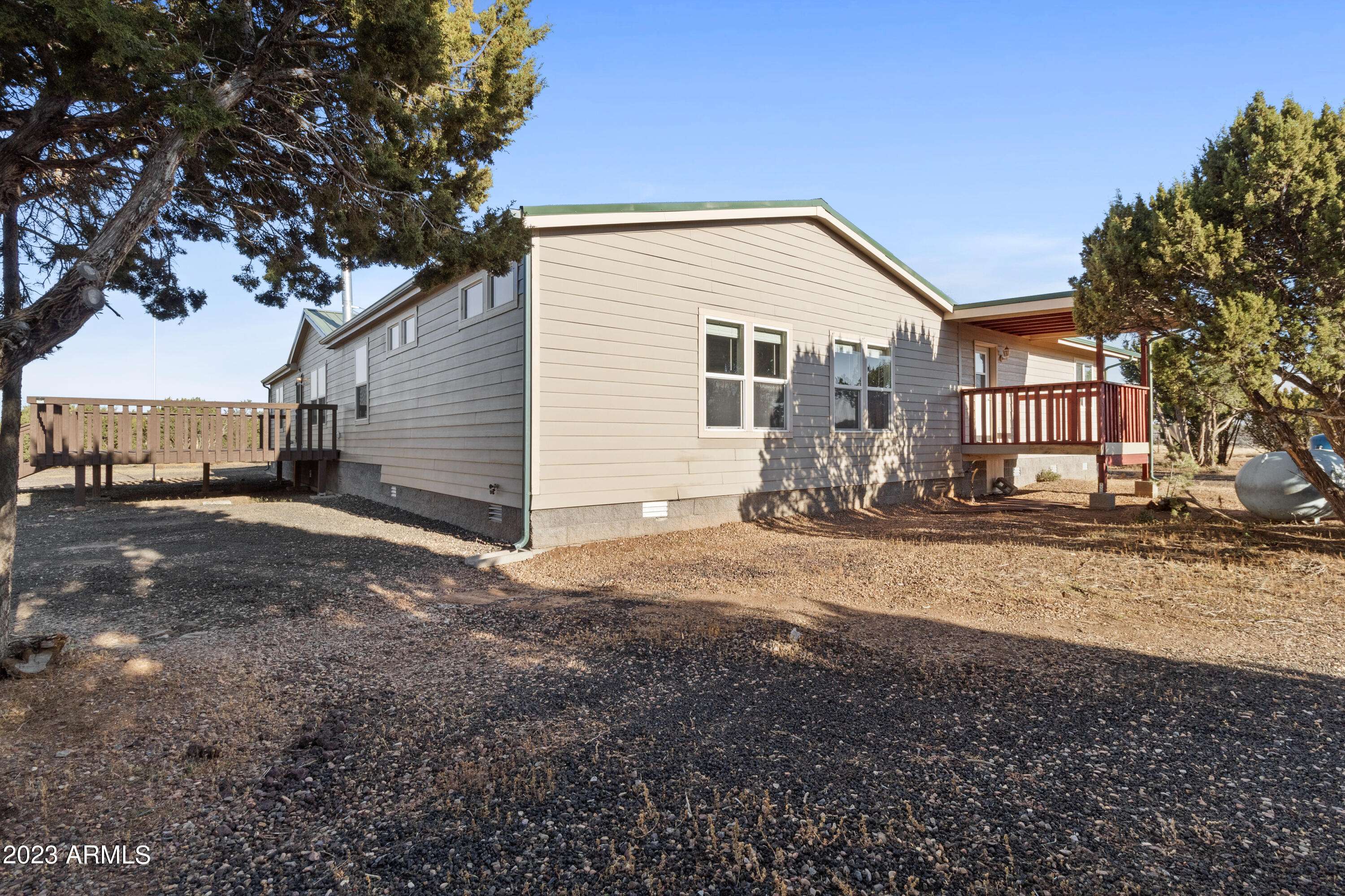 Concho, AZ 85924,26 COUNTY ROAD 8310 --