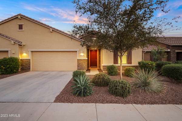 Maricopa, AZ 85138,41643 W CALIENTE Drive