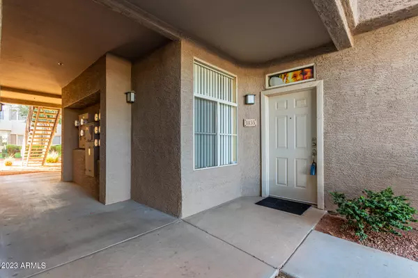 Phoenix, AZ 85048,3830 E LAKEWOOD Parkway E #1135