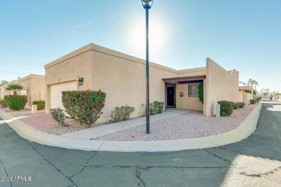 1360 E BROWN Road #30, Mesa, AZ 85203